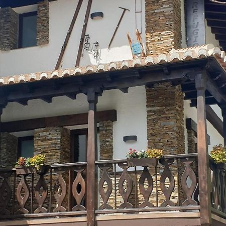 El Refugio Hotel ปินอส เกนิล ภายนอก รูปภาพ