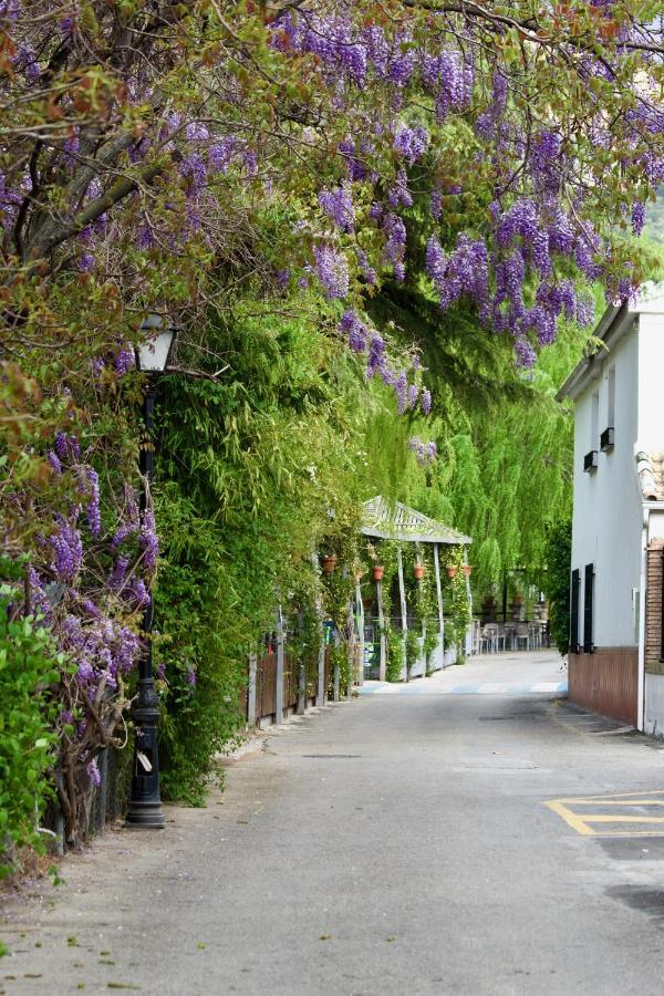 El Refugio Hotel ปินอส เกนิล ภายนอก รูปภาพ
